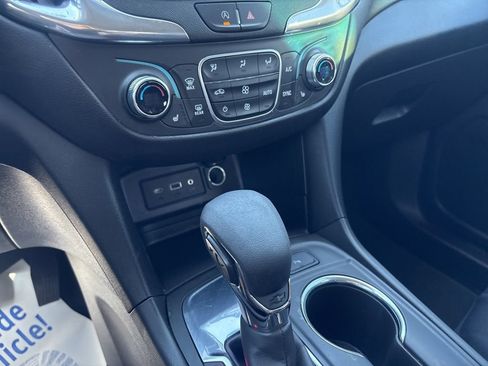 Certified 2023 Chevrolet Equinox LT FWD image 38