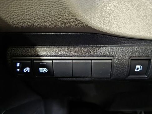 Used 2024 Toyota Corolla LE image 18