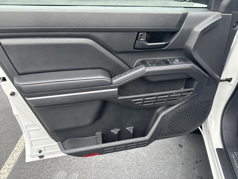 New 2026 Toyota Tacoma SR5 image 22