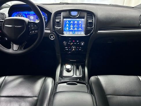 Used 2023 Chrysler 300 S w/ Comfort Group image 13