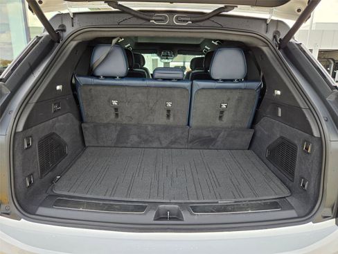 Certified 2025 Cadillac Escalade IQ Luxury 2 w/ LPO, Premium Carpet Package AWD/4WD image 31