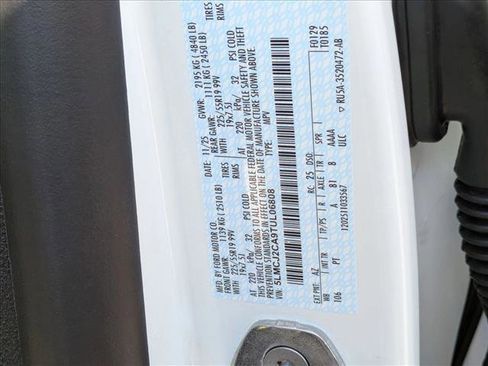 New 2026 Lincoln Corsair Reserve image 17