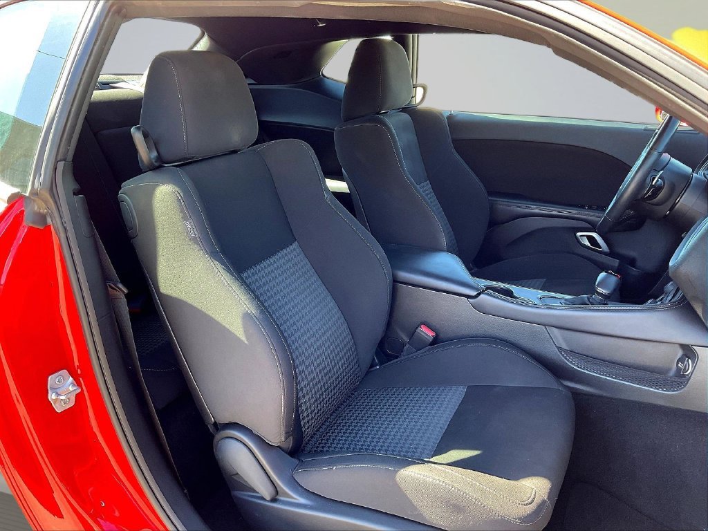 Used 2023 Dodge Challenger R/T w/ Blacktop Package RWD image 30