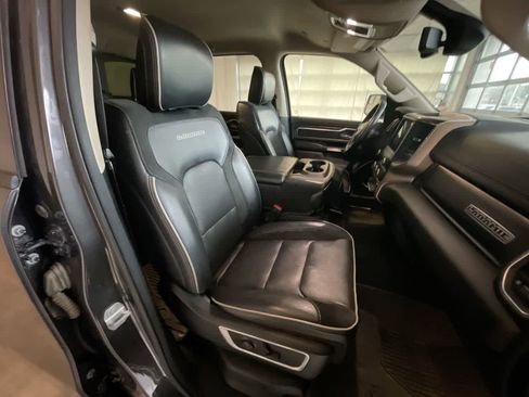 Used 2020 RAM 1500 Laramie image 24