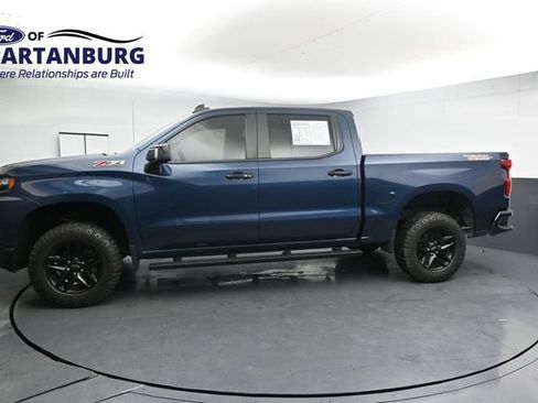 Used 2021 Chevrolet Silverado 1500 LT Trail Boss w/ Convenience Package II AWD/4WD image 4