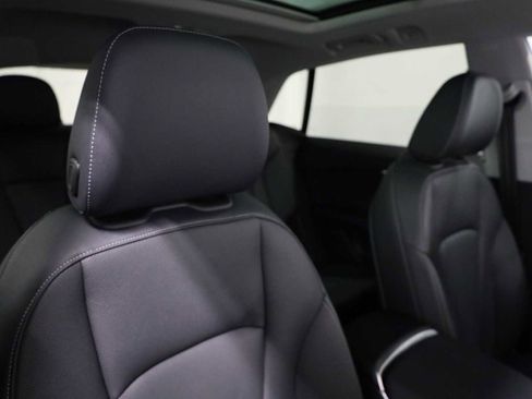 Used 2023 Audi Q8 Premium Plus w/ Premium Plus Package image 21