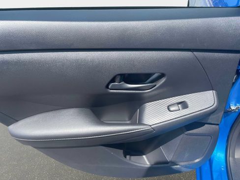 Used 2025 Nissan Sentra SV w/ All-Weather Package FWD image 15