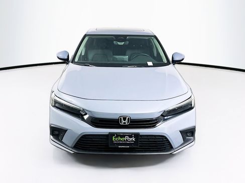 Used 2024 Honda Civic Touring image 2