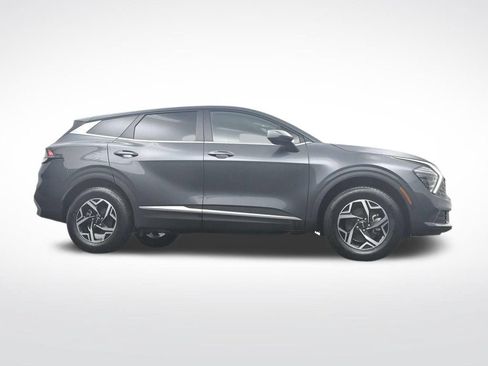 Used 2024 Kia Sportage LX AWD/4WD image 33