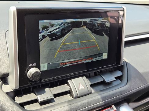 Certified 2025 Toyota RAV4 XLE FWD image 19