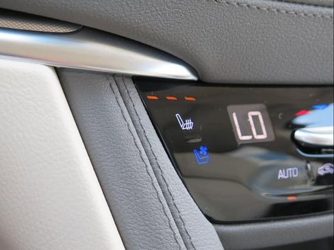 New 2025 Cadillac XT5 Premium Luxury w/ LPO, Floor Liner Package image 16