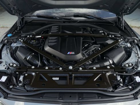 Used 2025 BMW M4 xDrive Competition AWD/4WD image 27
