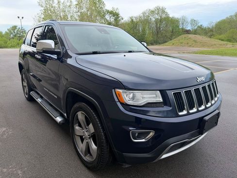 Used 2015 Jeep Grand Cherokee Limited w/ Luxury Group II AWD/4WD image 3