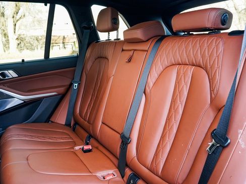 Certified 2025 BMW X5 M60i image 18