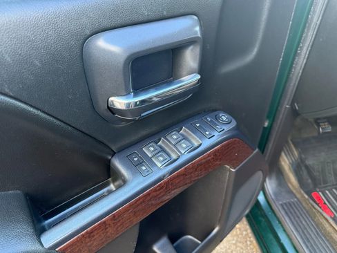 Used 2015 GMC Sierra 1500 SLE w/ SLE Value Package image 31