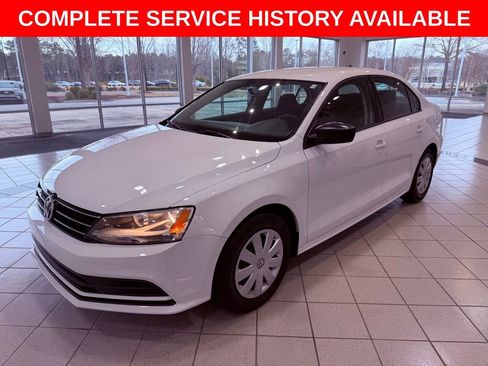 Used 2016 Volkswagen Jetta S image 3