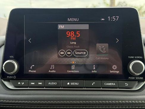 Certified 2022 Nissan Rogue SV image 29