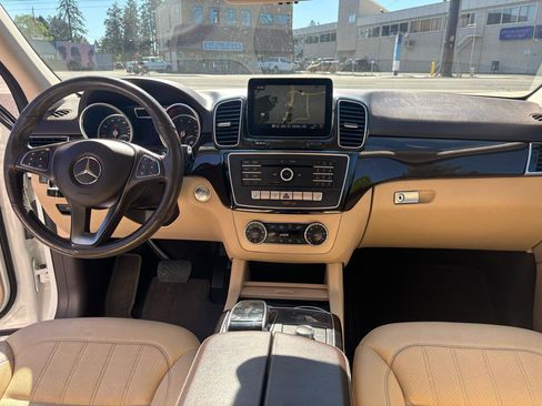 Used 2017 Mercedes-Benz GLE 350 4MATIC image 12