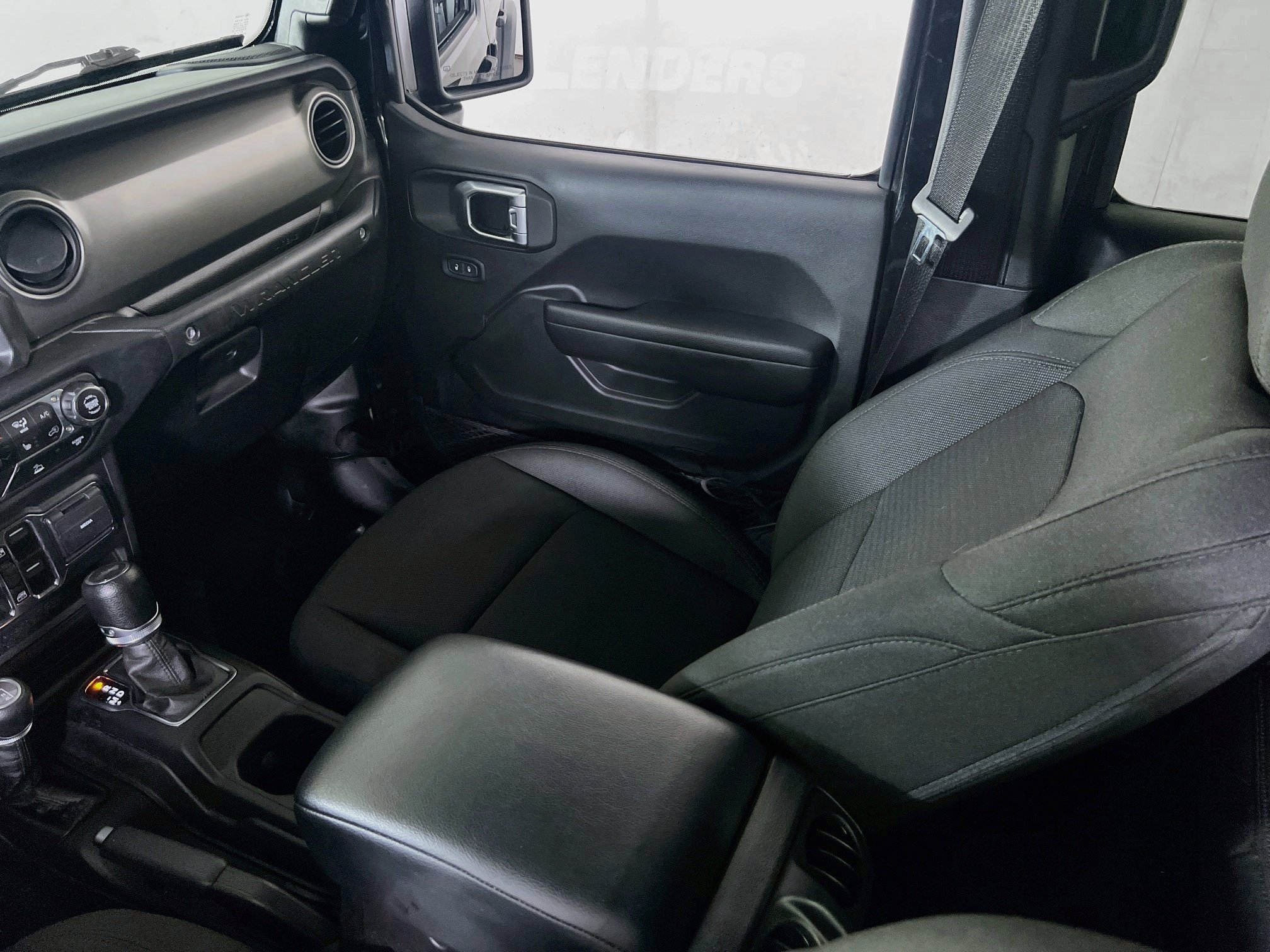 Used 2023 Jeep Wrangler Unlimited Sport w/ Sun And Sound Package AWD/4WD image 23