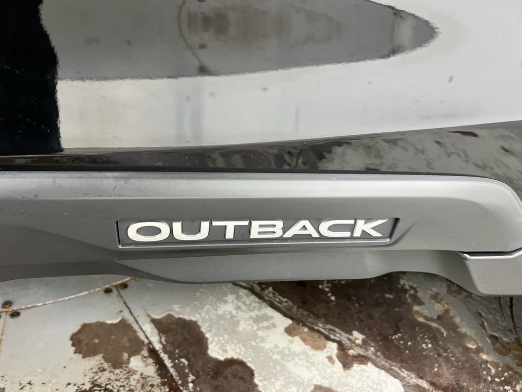 Used 2023 Subaru Outback Premium AWD/4WD image 25