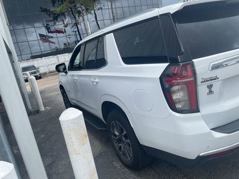 Used 2022 Chevrolet Tahoe LS w/ Driver Alert Package image 4