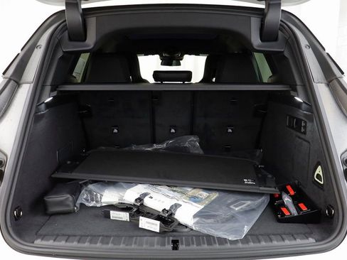 New 2026 BMW iX xDrive60 w/ Premium Package image 19