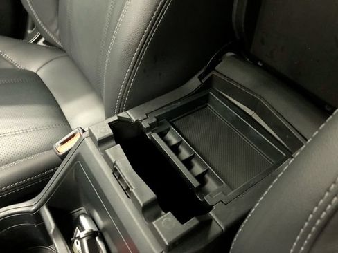 Used 2020 Subaru Forester Limited AWD/4WD image 28