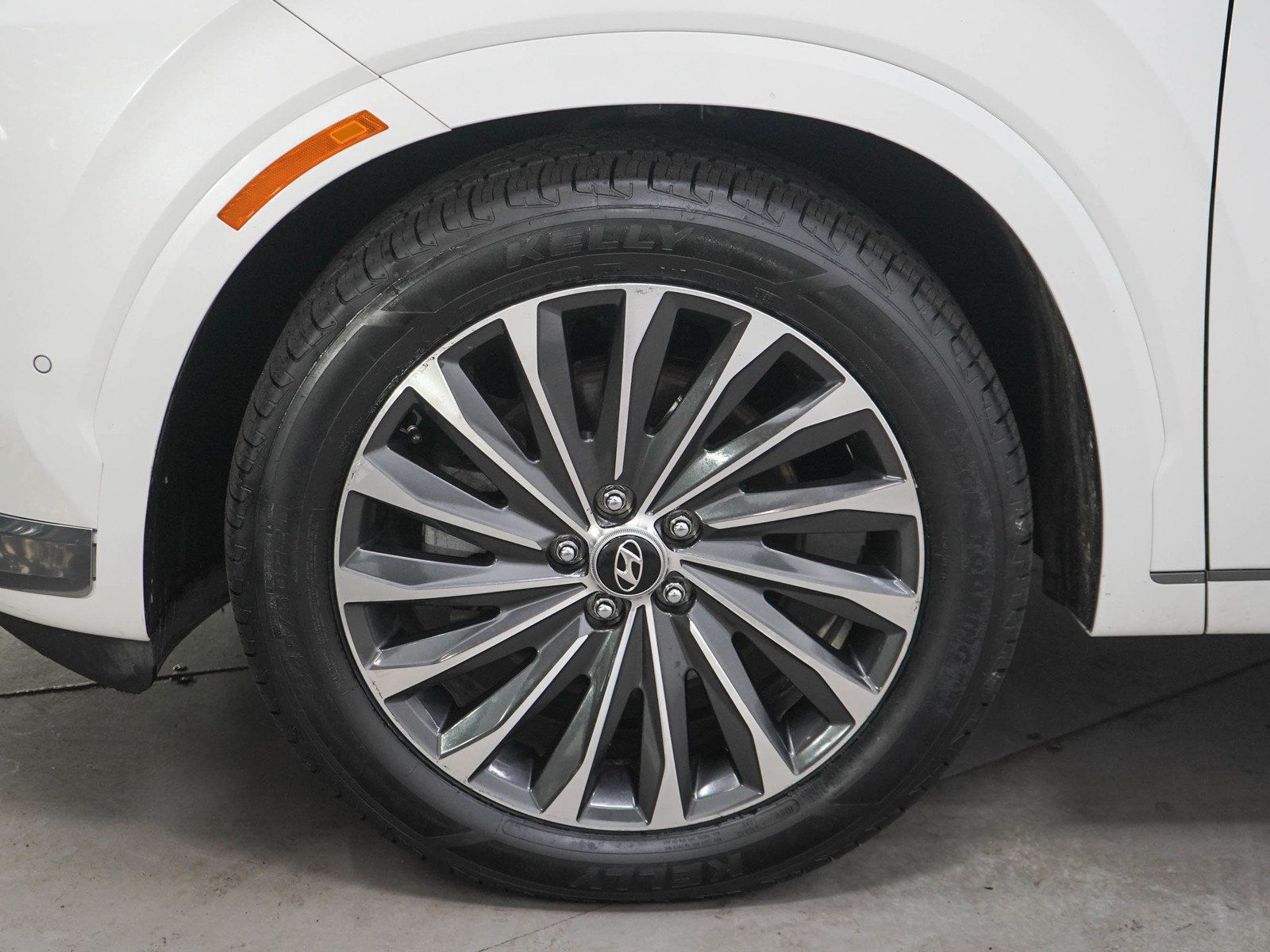 Used 2023 Hyundai Palisade Calligraphy FWD image 31