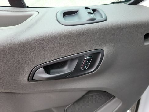 New 2025 Ford Transit 150 Low Roof image 18