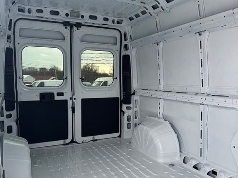 New 2026 RAM ProMaster 2500 image 8