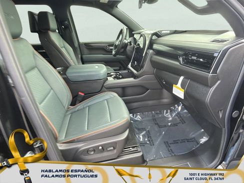 New 2026 GMC Yukon XL AT4 w/ AT4 Premium Plus Package image 36