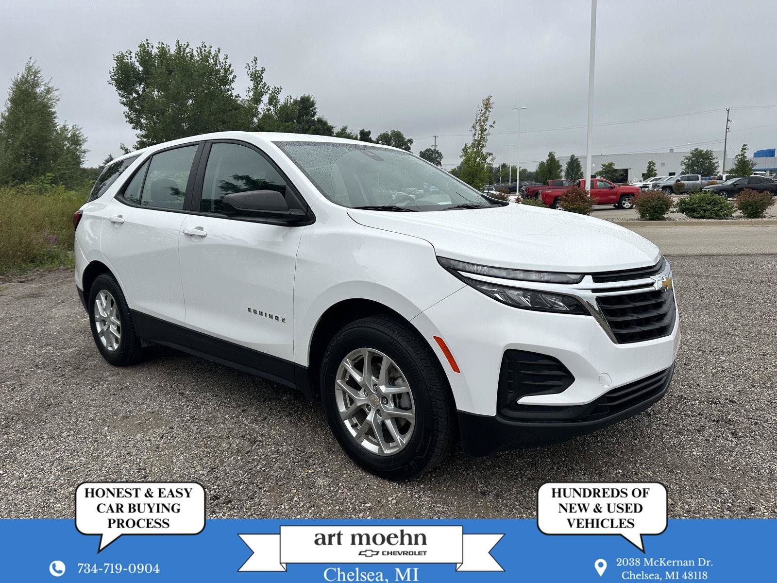 Used 2022 Chevrolet Equinox LS w/ Driver Confidence II Package AWD/4WD image 1