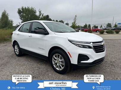 Used 2022 Chevrolet Equinox LS w/ Driver Confidence II Package