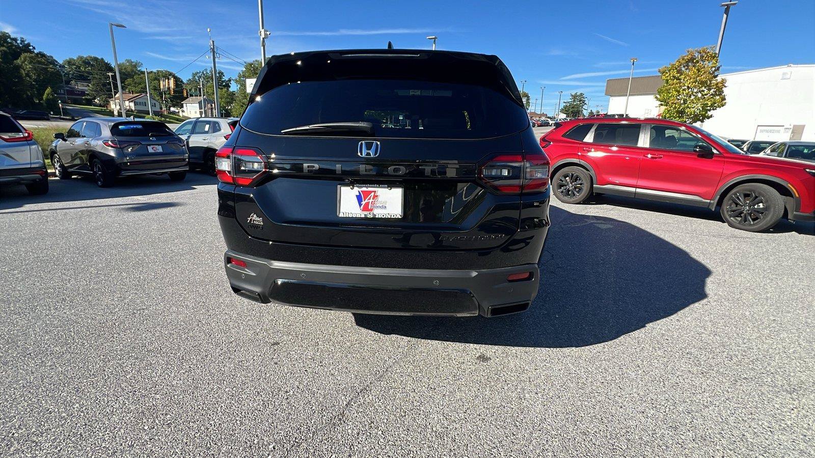 New 2026 Honda Pilot Black Edition image 5