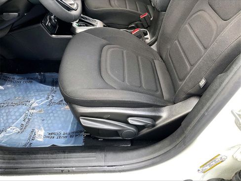 Used 2022 Jeep Renegade Latitude image 32