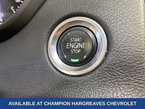 Used 2019 Cadillac XT4 Sport w/ Cold Weather Package FWD image 22