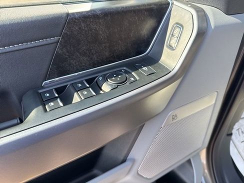 New 2025 Ford F350 XLT w/ Black Appearance Package image 15