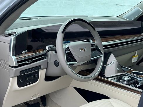 New 2026 Cadillac Escalade Platinum Luxury AWD/4WD image 5
