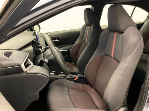 Used 2023 Toyota Corolla SE w/ SE Premium Package image 16