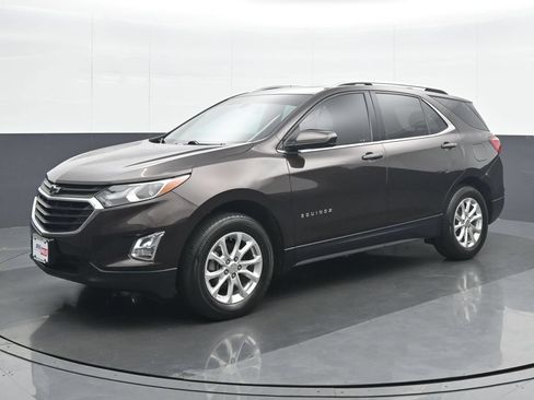 Used 2020 Chevrolet Equinox LT AWD/4WD image 2