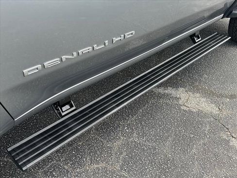 New 2026 GMC Sierra 2500 Denali w/ Denali Reserve Package AWD/4WD image 19