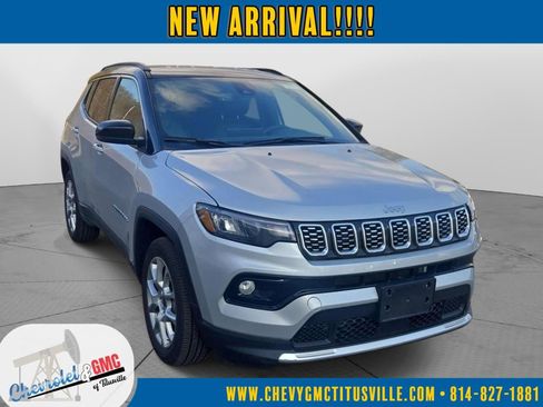 Used 2025 Jeep Compass Limited image 1