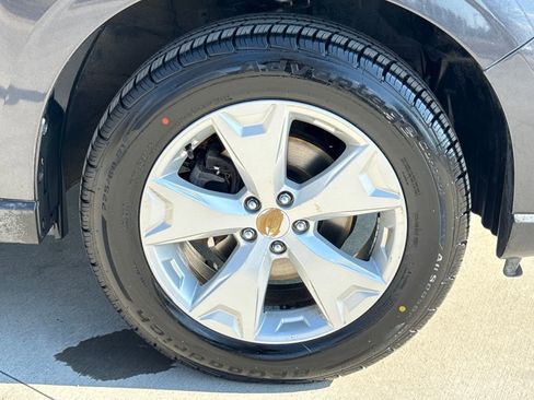 Used 2015 Subaru Forester 2.5i Premium image 11