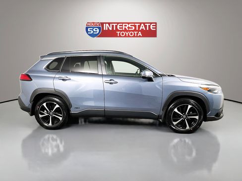 Used 2024 Toyota Corolla Cross AWD Hybrid image 8