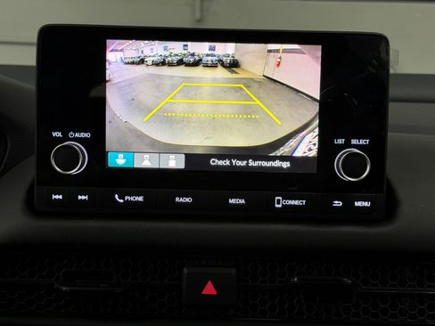 Used 2023 Honda HR-V LX image 33