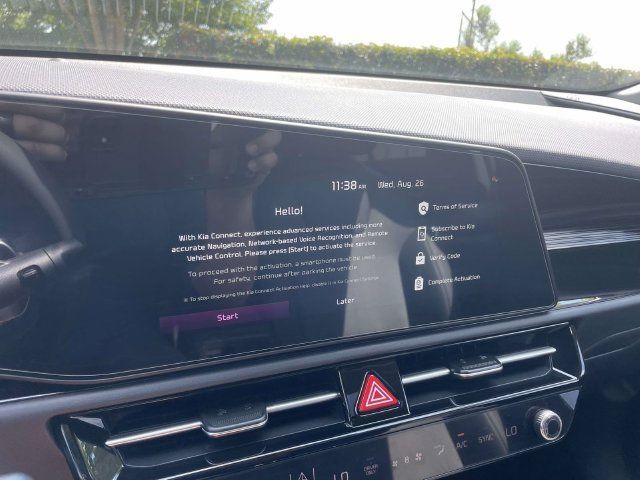 New 2026 Kia Niro EX FWD image 27