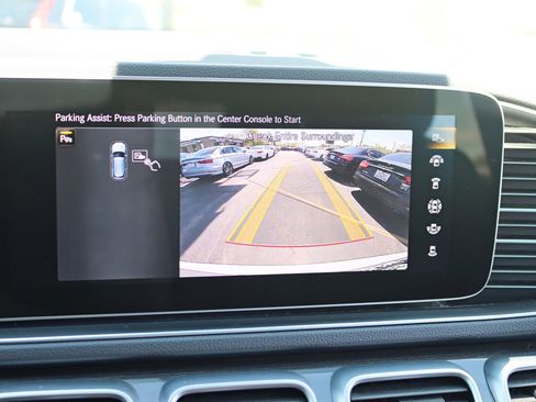 Used 2020 Mercedes-Benz GLE 350 4MATIC image 26