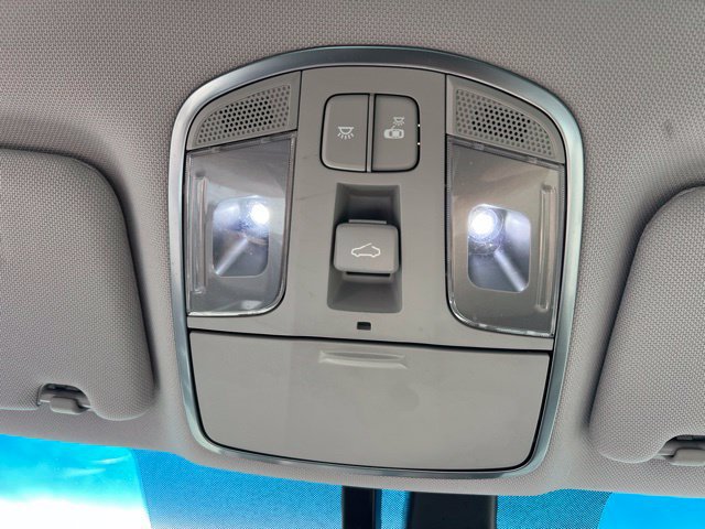 Used 2018 Hyundai Sonata Limited w/ Limited Ultimate Package 03 FWD image 31