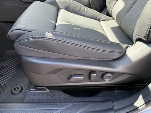 New 2026 Subaru Outback Touring XT AWD/4WD image 28