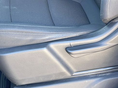 Used 2021 Chevrolet Silverado 1500 Custom image 11